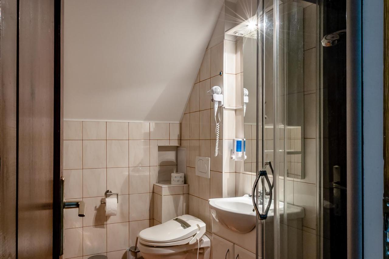 Bastya Hotel Mako Ngoại thất bức ảnh